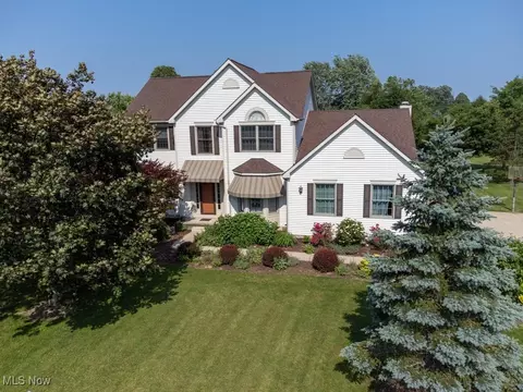 13001 E Heather Ln, Columbia Station, OH 44028