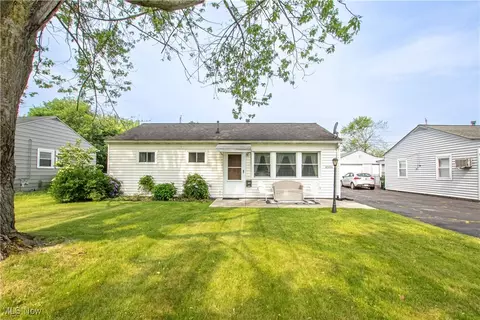 4506 Norfolk Ave, Lorain, OH 44055