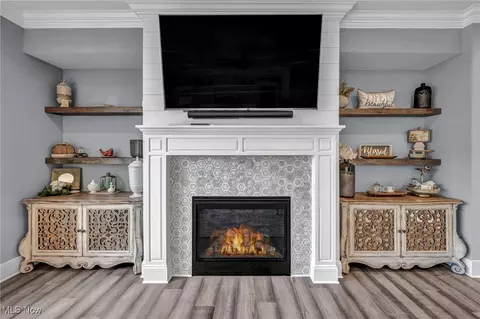 Living - 9705 Nighthawk Dr, Chagrin Falls, OH 44023 photo 1 of 1