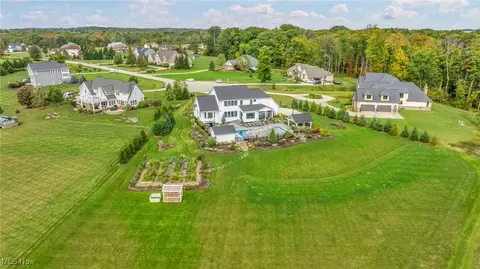 View/Area - 9705 Nighthawk Dr, Chagrin Falls, OH 44023 photo 1 of 1