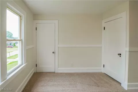 132 Denison Ave, Elyria, OH 44035 photo 14