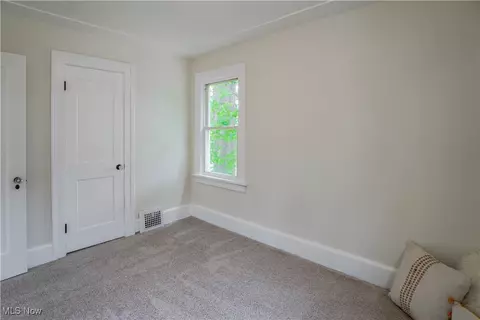 132 Denison Ave, Elyria, OH 44035 photo 15