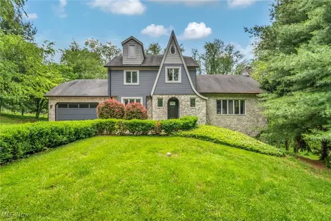 2600 Flickinger Hill Rd, Wooster, OH 44691