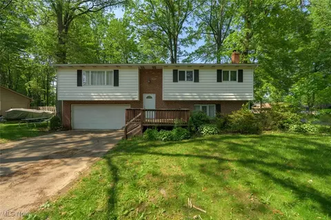 297 Corriedale Dr, Cortland, OH 44410