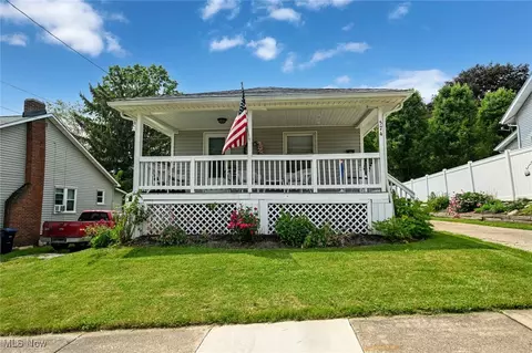 574 Stetler Ave, Akron, OH 44312