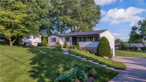321 Stuart St NW, Massillon, OH 44646