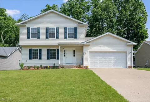 2919 Pepper Hill Cir, Akron, OH 44312
