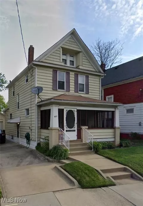 611 W Thornton St, Akron, OH 44307