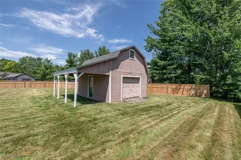 408 Forest St, Lagrange, OH 44050 photo 6