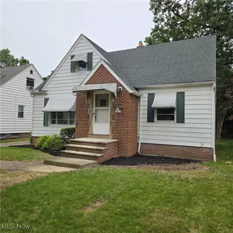 331 E 264th St, Euclid, OH 44132