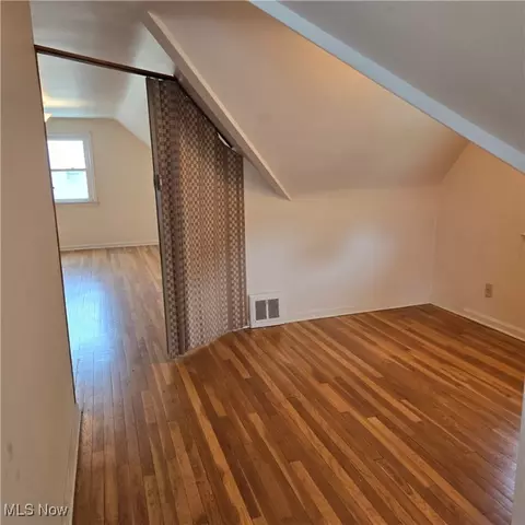 331 E 264th St, Euclid, OH 44132 photo 17