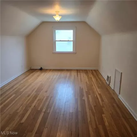 331 E 264th St, Euclid, OH 44132 photo 16