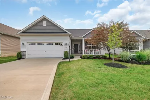13861 Woodhawk Dr, Strongsville, OH 44136