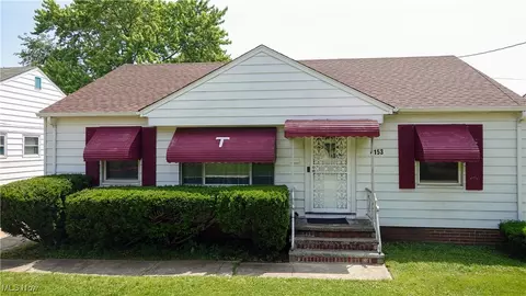 4153 Feiner Dr, Cleveland, OH 44122