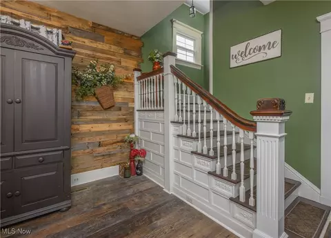 Entry Way - 815 N Walnut St, Dover, OH 44622 photo 1 of 3