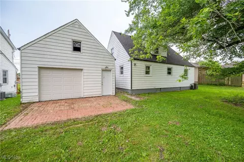 595 Elm St, Struthers, OH 44471 photo 41