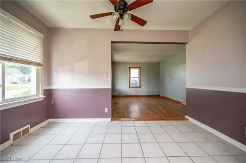 135 Renee Dr, Struthers, OH 44471 photo 15