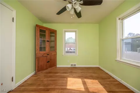 135 Renee Dr, Struthers, OH 44471 photo 24