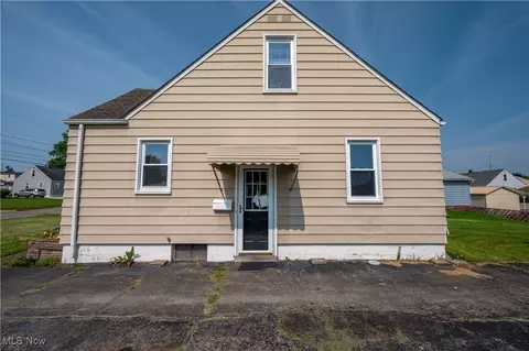 135 Renee Dr, Struthers, OH 44471 photo 44