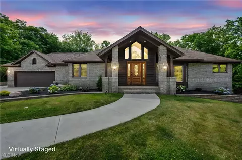 Exterior - 7454 Euclid Chardon Rd, Kirtland, OH 44094 photo 9 of 9