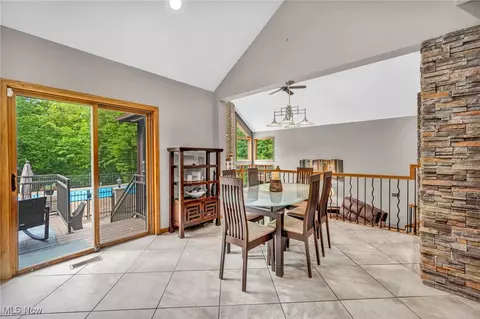 Dining - 7454 Euclid Chardon Rd, Kirtland, OH 44094 photo 1 of 2