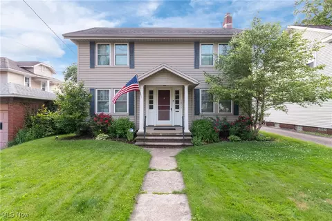 1811 Harvard Ave NW, Canton, OH 44709