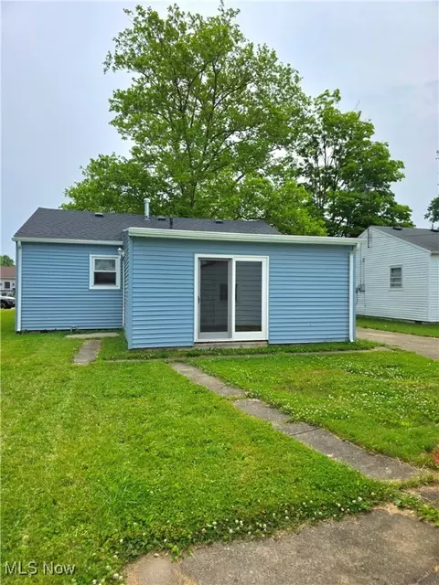 310 Pasadena Ave, Elyria, OH 44035 photo 32