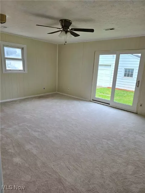 310 Pasadena Ave, Elyria, OH 44035 photo 17