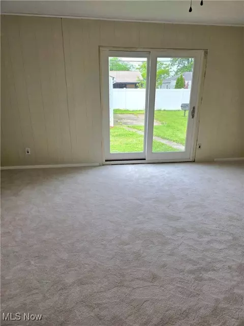 310 Pasadena Ave, Elyria, OH 44035 photo 20