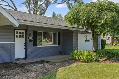6265 Thunderbird Dr, Mentor, OH 44060 photo 5
