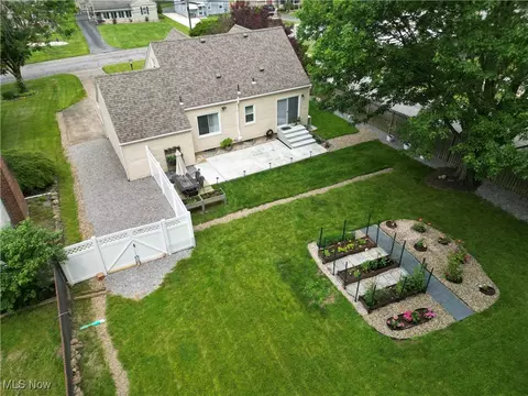 7355 Westview Dr, Boardman, OH 44512 photo 4