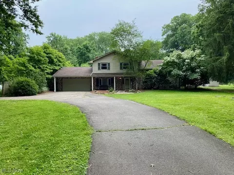 3301 Hewitt Gifford Rd, Warren, OH 44481