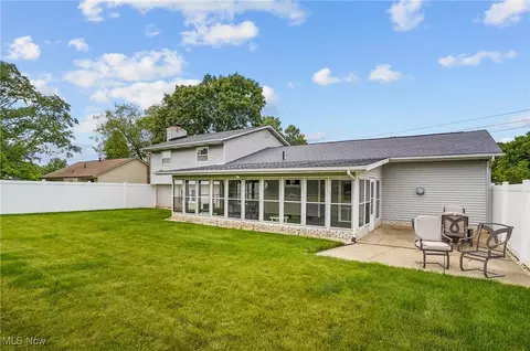 Exterior - 3262 Wright Rd NW, Uniontown, OH 44685 photo 7 of 12