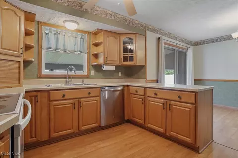 Kitchen - 3262 Wright Rd NW, Uniontown, OH 44685 photo 5 of 5
