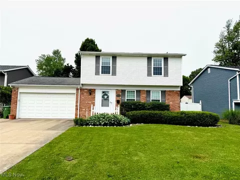 258 Bayshore Dr, Eastlake, OH 44095