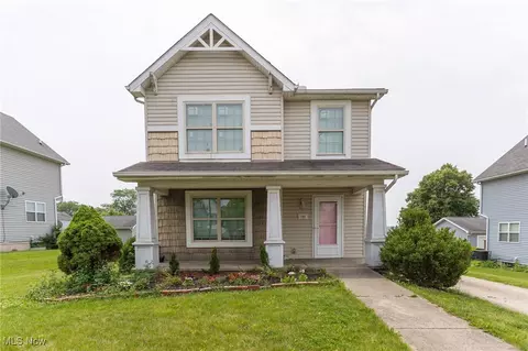 745 Parmalee Ave, Youngstown, OH 44510