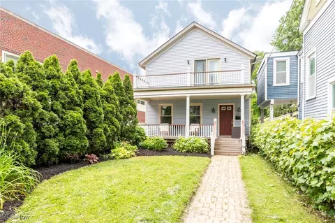 1522 W 32nd St, Cleveland, OH 44113