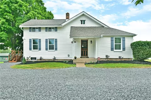 9088 Youngstown Salem Rd, Canfield, OH 44406