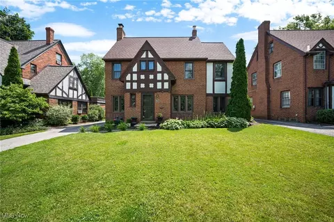 3637 Sutherland Rd, Shaker Heights, OH 44122