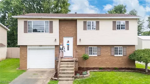 1902 26th Ave, Parkersburg, WV 26101