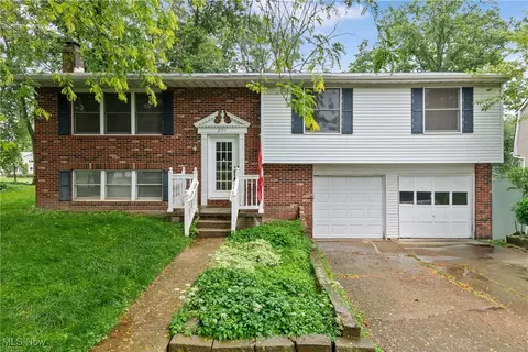 891 Concord Dr, Medina, OH 44256