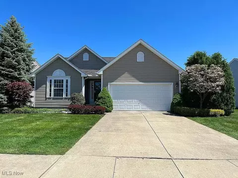 481 Cherrywood Ln, Painesville, OH 44077