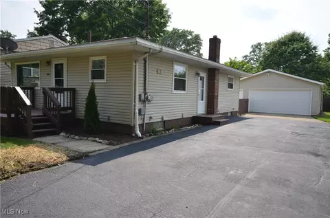 860 Morningview Ave, Akron, OH 44305