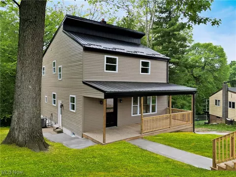 209 Beechwood Blvd, Wintersville, OH 43953