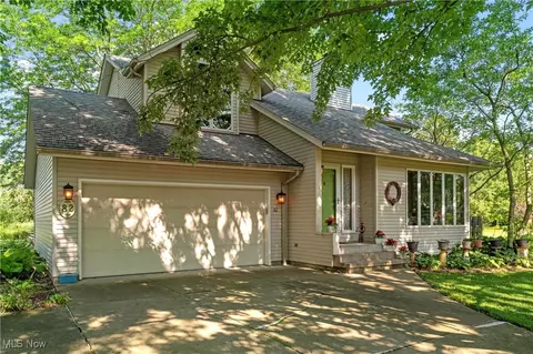 82 Pyle Rd, Oberlin, OH 44074