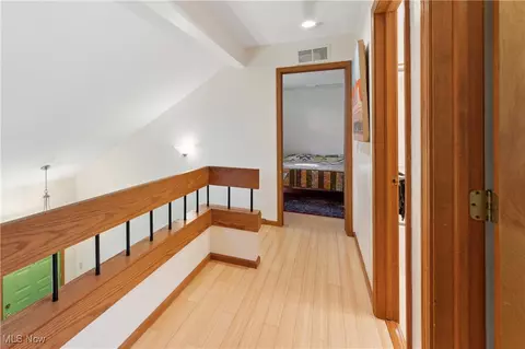 Entry Way - 82 Pyle Rd, Oberlin, OH 44074 photo 2 of 2