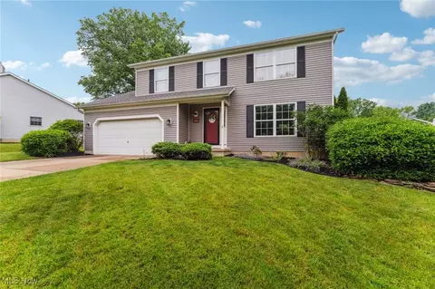 243 Simon Ln, Medina, OH 44256