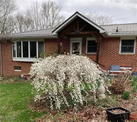 2179 Rhone Dr, Millersburg, OH 44654