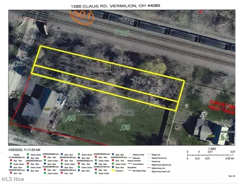 1285 Claus Rd, Vermilion, OH 44089
