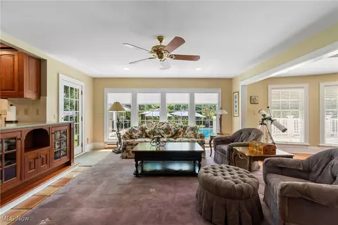 8243 Leatherman Rd, Wadsworth, OH 44281 photo 12